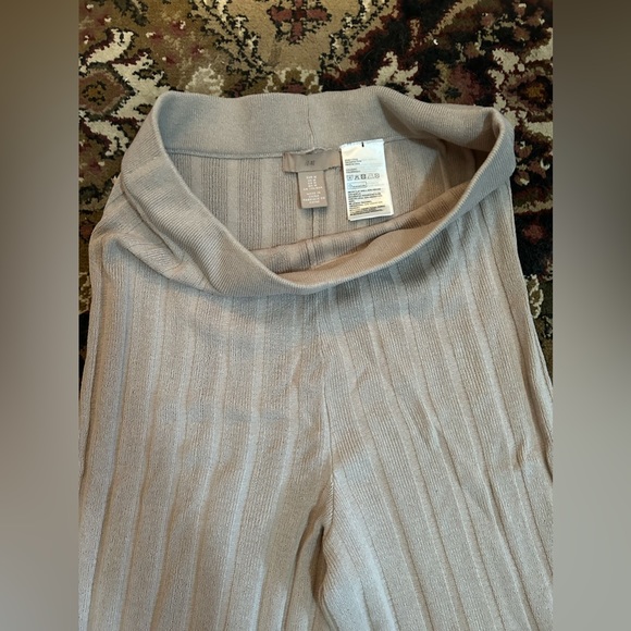 H&M Neutral Rib Knit Pants - Picture 3 of 3